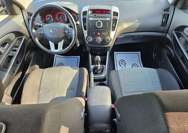 Kia Ceed cena 22900 przebieg: 120000, rok produkcji 2010 z Halinów małe 352